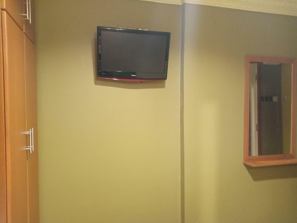 Tc Inn Business Hotel @ Seri Kembangan Eksteriør billede